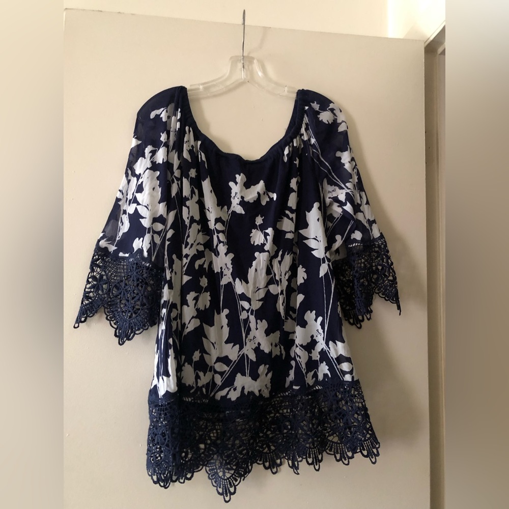 Navy Blue and White blouse with Embroidered Lace Size XL
